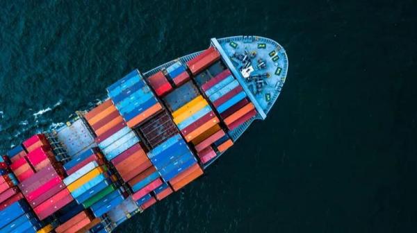 前10个月我国进出口正增长，汽车出口增长88.5%